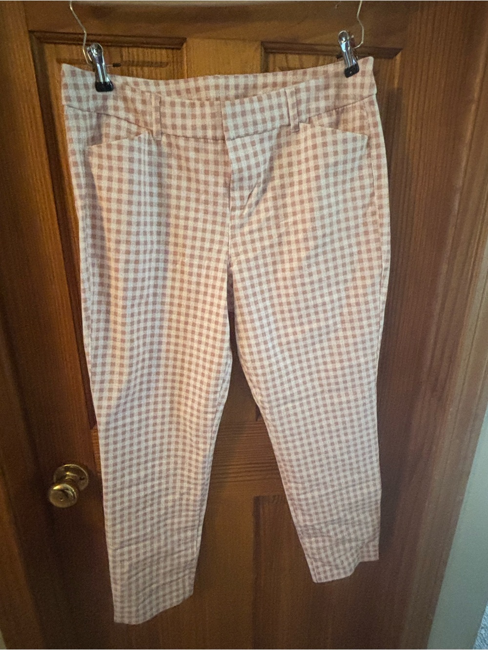 Old Navy Pink and White Gingham Cropped Pants
